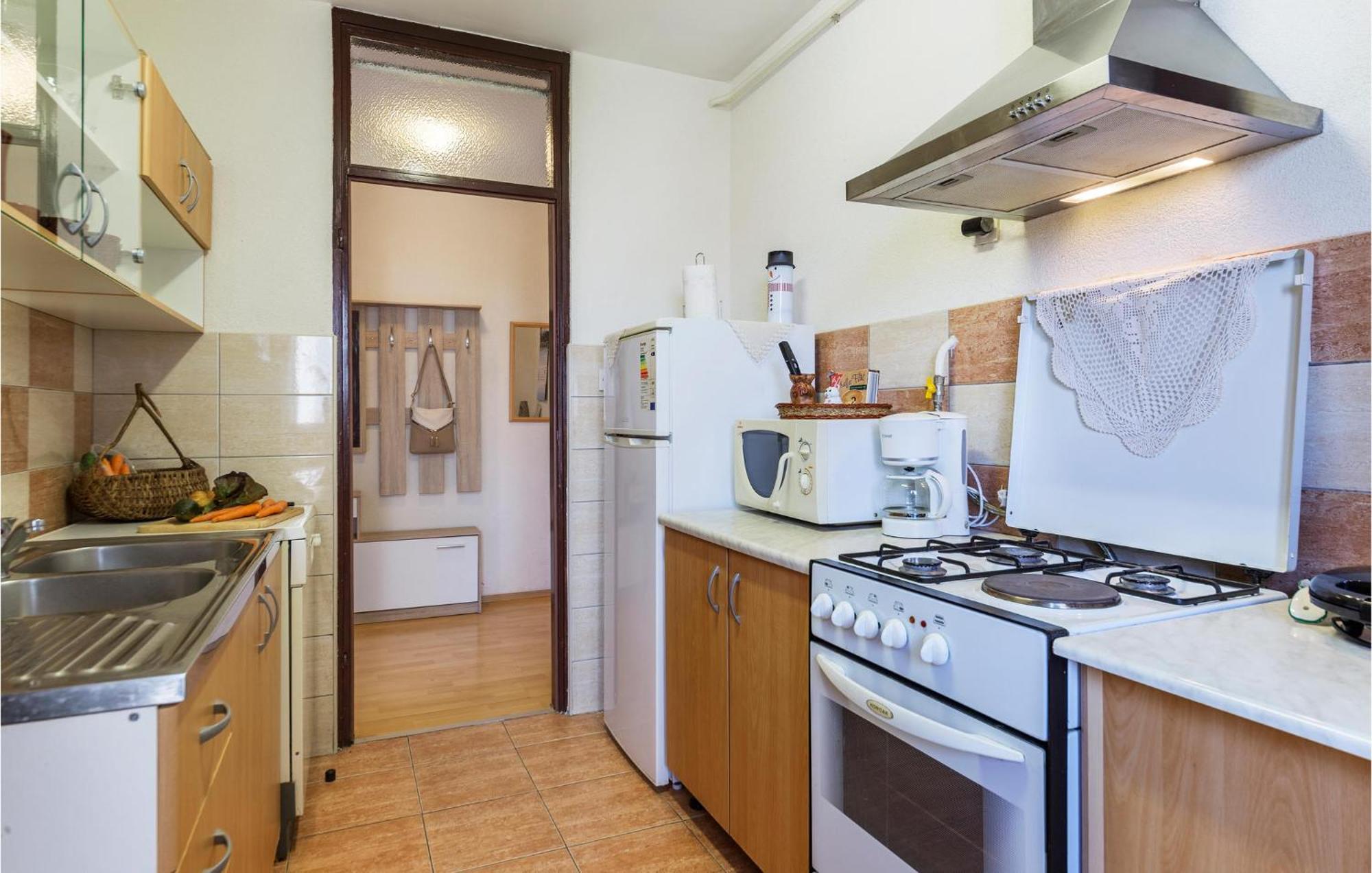 Gorgeous Apartment In Pula With House Sea View Extérieur photo